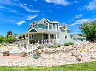 524 Marvin Ave, Volga, SD 57071
