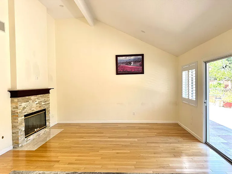 3281 Falerno Way — Photo 24