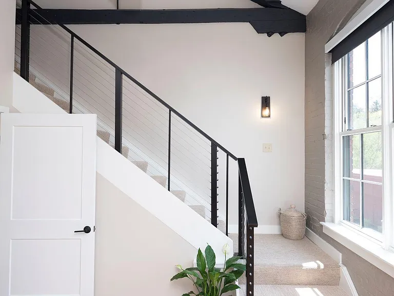 18 N Main St #202 — Photo 3
