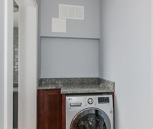 2nd image of 550 W Arlington Pl APT 105V