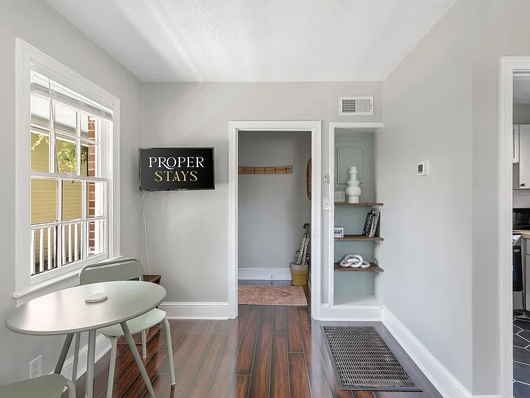 49 Radcliffe St #C — Photo 10