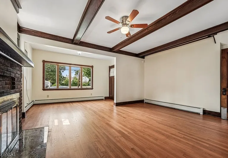 21 Broughton Ave #1 — Photo 4