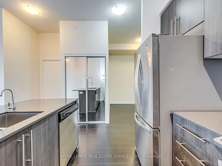 510 Curran Pl #610 — Photo 14