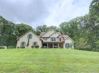166 Hardt Hill Rd, Bechtelsville, PA 19505