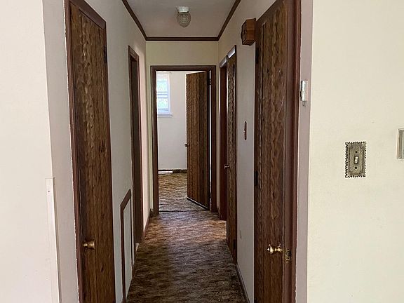 2nd image of 4529 Solly Ave #1