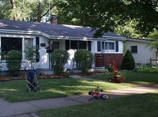 2727 Hampshire Rd, Ann Arbor, MI 48104