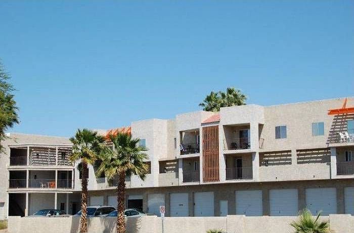 Front of Xanadu Condos