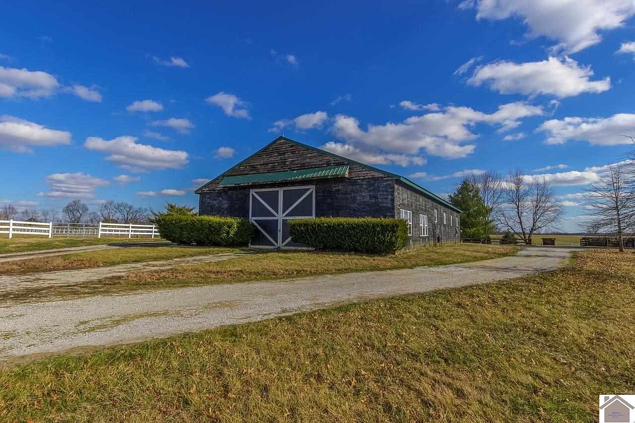 2200 Muir Station Rd, Lexington, KY 40516 Zillow