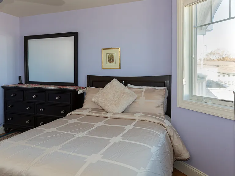 747 Ocean Blvd — Photo 30