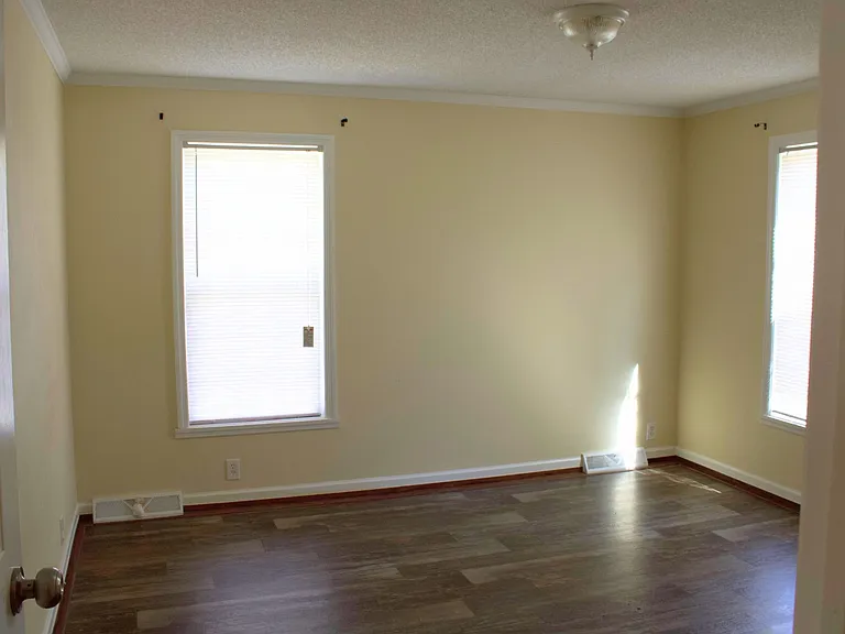 116 Livingston Rd — Photo 18