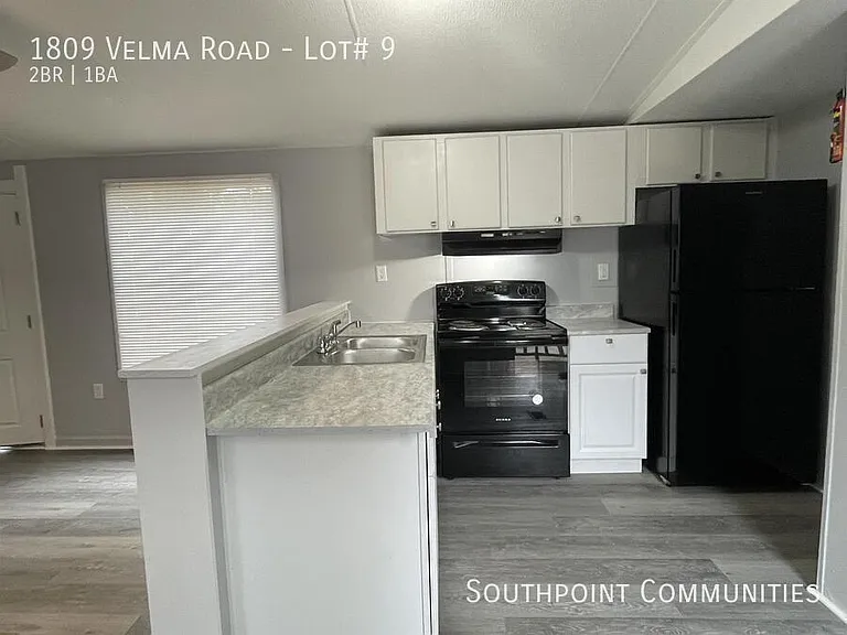 1809 Velma Rd #9 — Photo 4