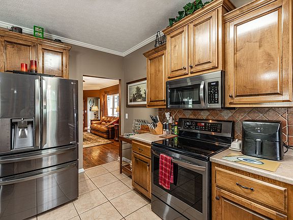 48th image of 1103 Johnny Spears Rd