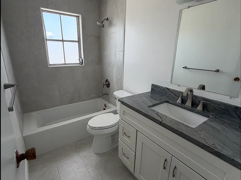 2873 S Osceola Ave — Photo 5