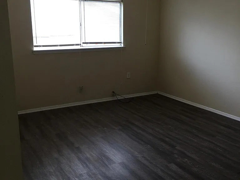 216 Gamblewood — Photo 16