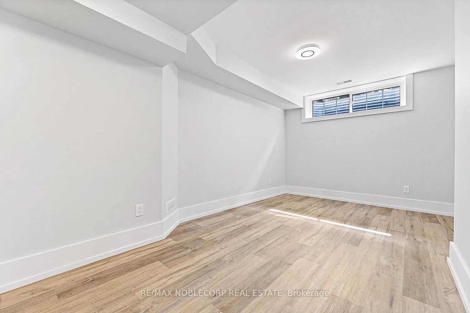 1 bed, $1,250 — Photo 2