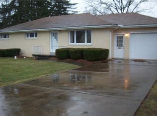 120 Howley Ave, Beaver Falls, PA 15010