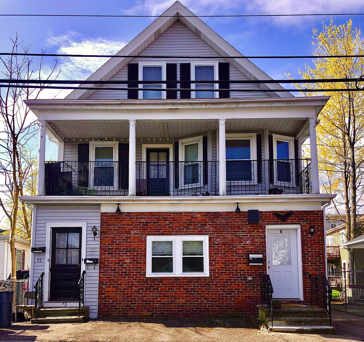 Building Photo - 55 Brown St #2