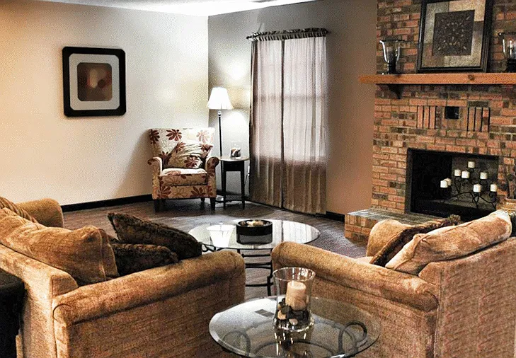 Stonecrest Apartments — Photo 1