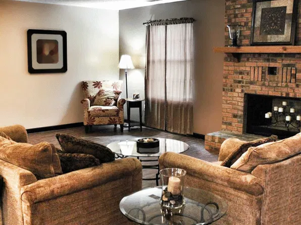 Stonecrest Apartments