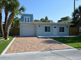 110 Sunny Ln, Cocoa Beach, FL 32931