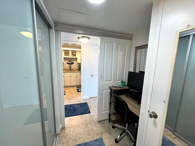 880 Mandalay Ave #S911 — Photo 32