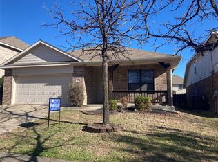 10724 Bluestone Rd, Fort Worth, TX 76108