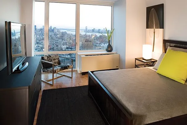 Rented by Tungsten Properties | media 25