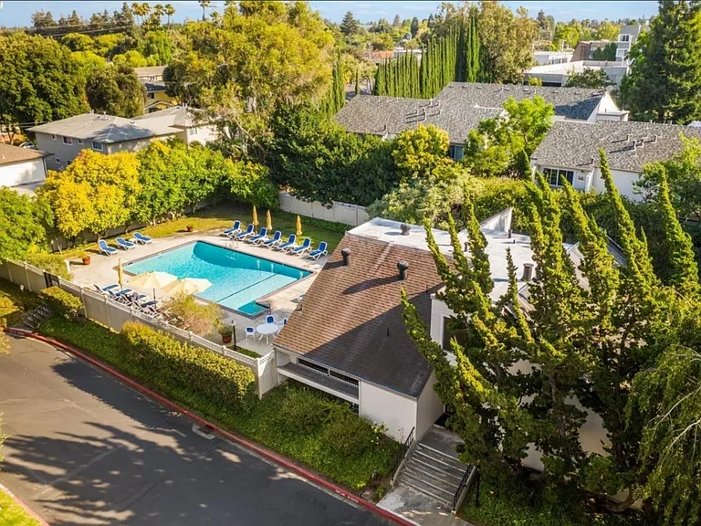 626 S Fair Oaks Ave — Photo 28