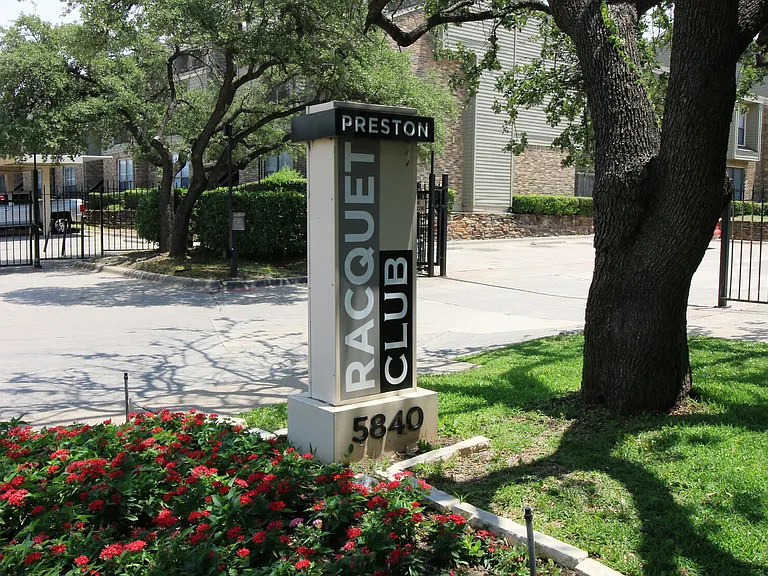 Preston Racquet Club Apartments — Photo 19