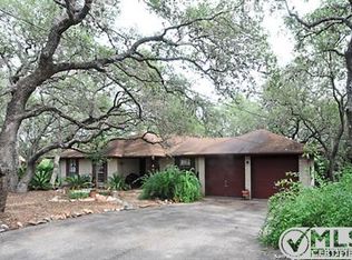 136 Sunway Dr, Hollywood Park, TX 78232