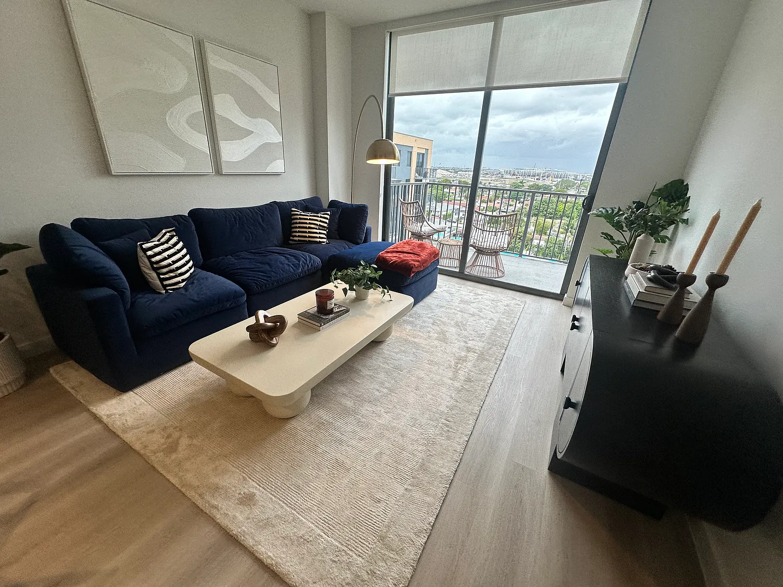 1 bed, 648 sqft, $2,199 — Photo 3