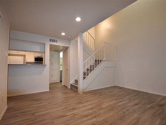 5th image of 9170 Forest Ln APT 112