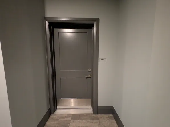 751 N 6th St Unit 105, Columbus, OH 43215