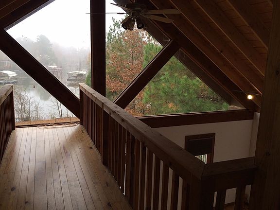 5th image of 570 Humphries Cove River House