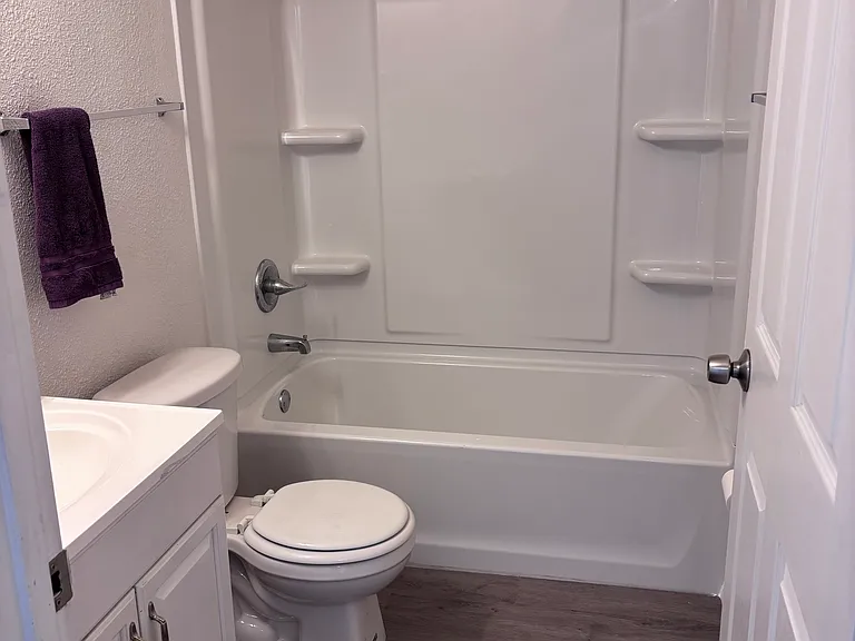 3201 Alta Monte Ct NE #B — Photo 5
