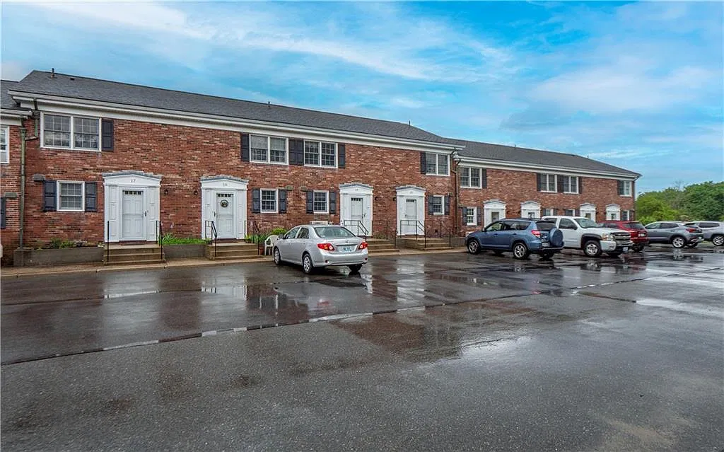 2 bed, 2.5 bath, 1200 sqft, $2,650 — Photo 4