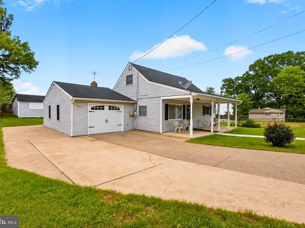 125 Tremont St, Manassas Park, VA 20111
