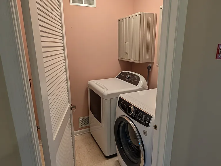 228 Birch Hollow Dr — Photo 14