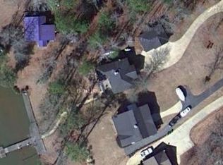 31 Helen Ln, Hamilton, GA 31811