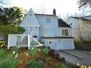 1129 Ferdon Rd, Ann Arbor, MI 48104