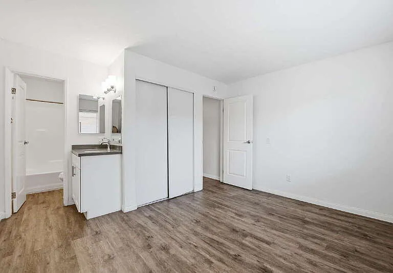 4674 Bancroft St #6 — Photo 6