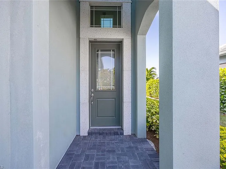 5626 Elbow Ave — Photo 4
