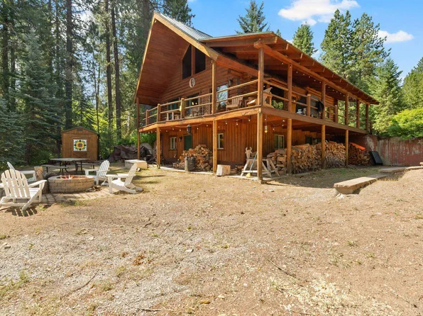 242 Crystal Shores Dr, Newport, WA 99156