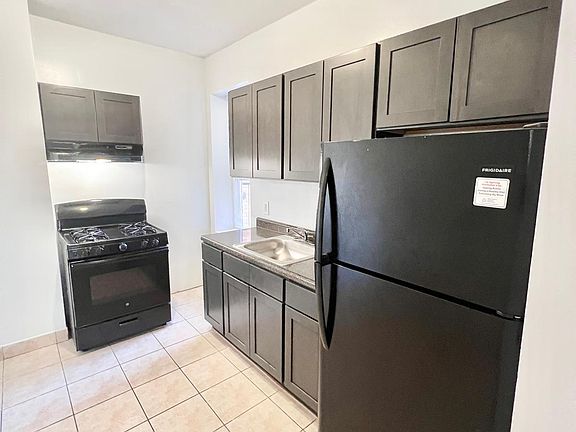 4th image of 470 Park Ave APT L34