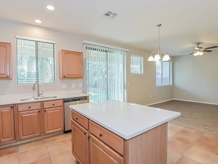 113 W Camino Rio Cebolla — Photo 8