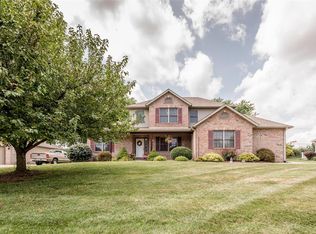 25 Meadow Rue Dr, Edwardsville, IL 62025