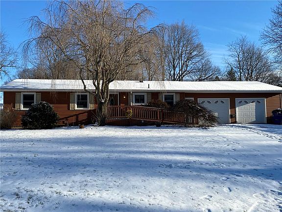 2nd image of 18 Francis Dr