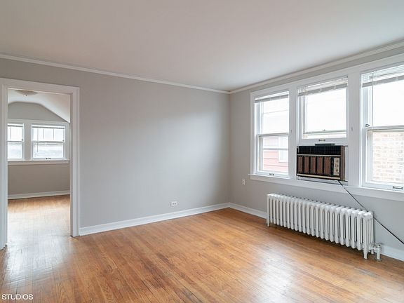 2nd image of 1017 Circle Ave APT 2