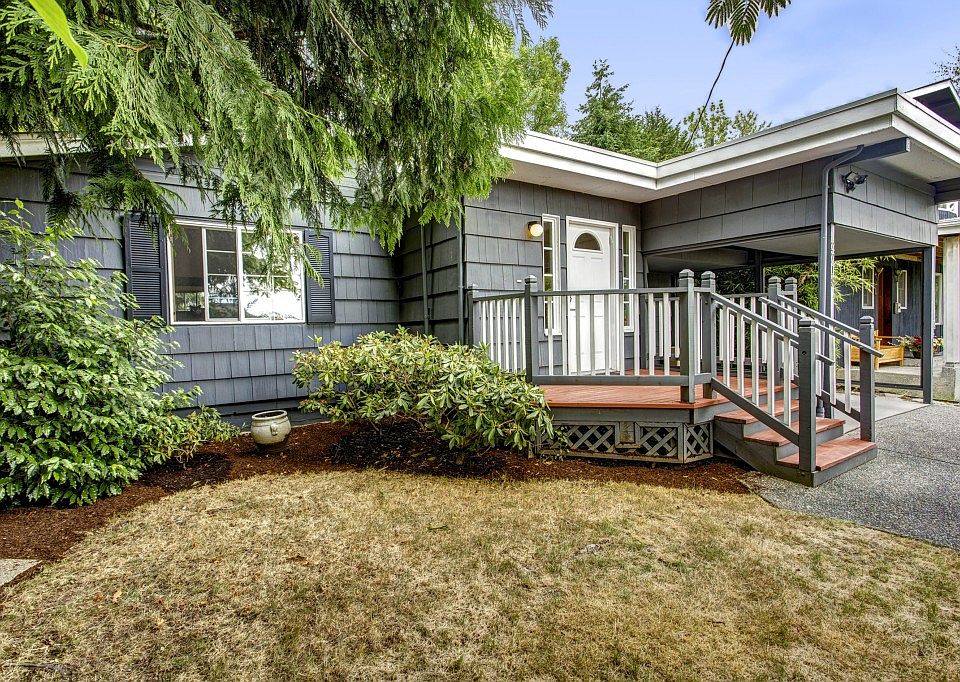 1st image of 2718 62nd Ave SE