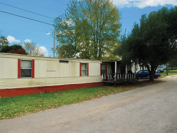 56 N Wilhite St, Monticello, KY 42633